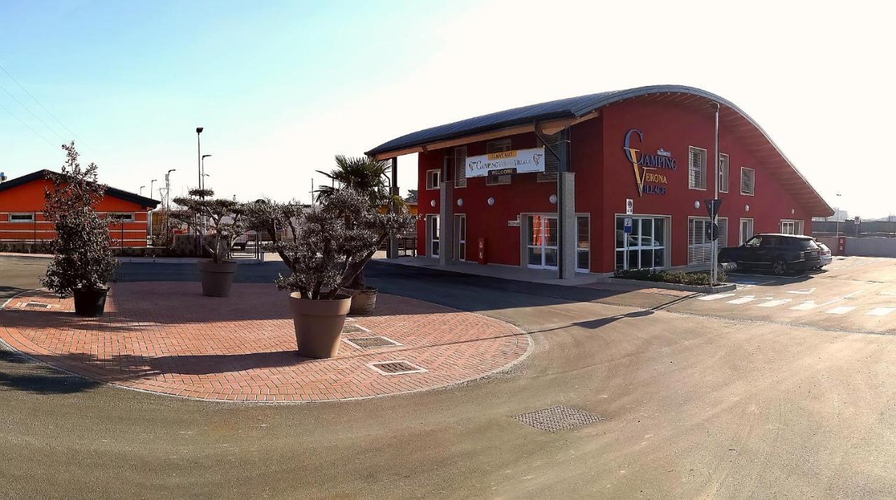 Camping Verona Village Exterior photo